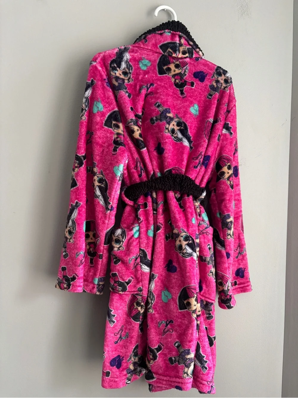 L.O.L girls rope size 8
